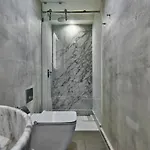 De