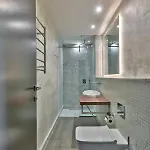 De 3*